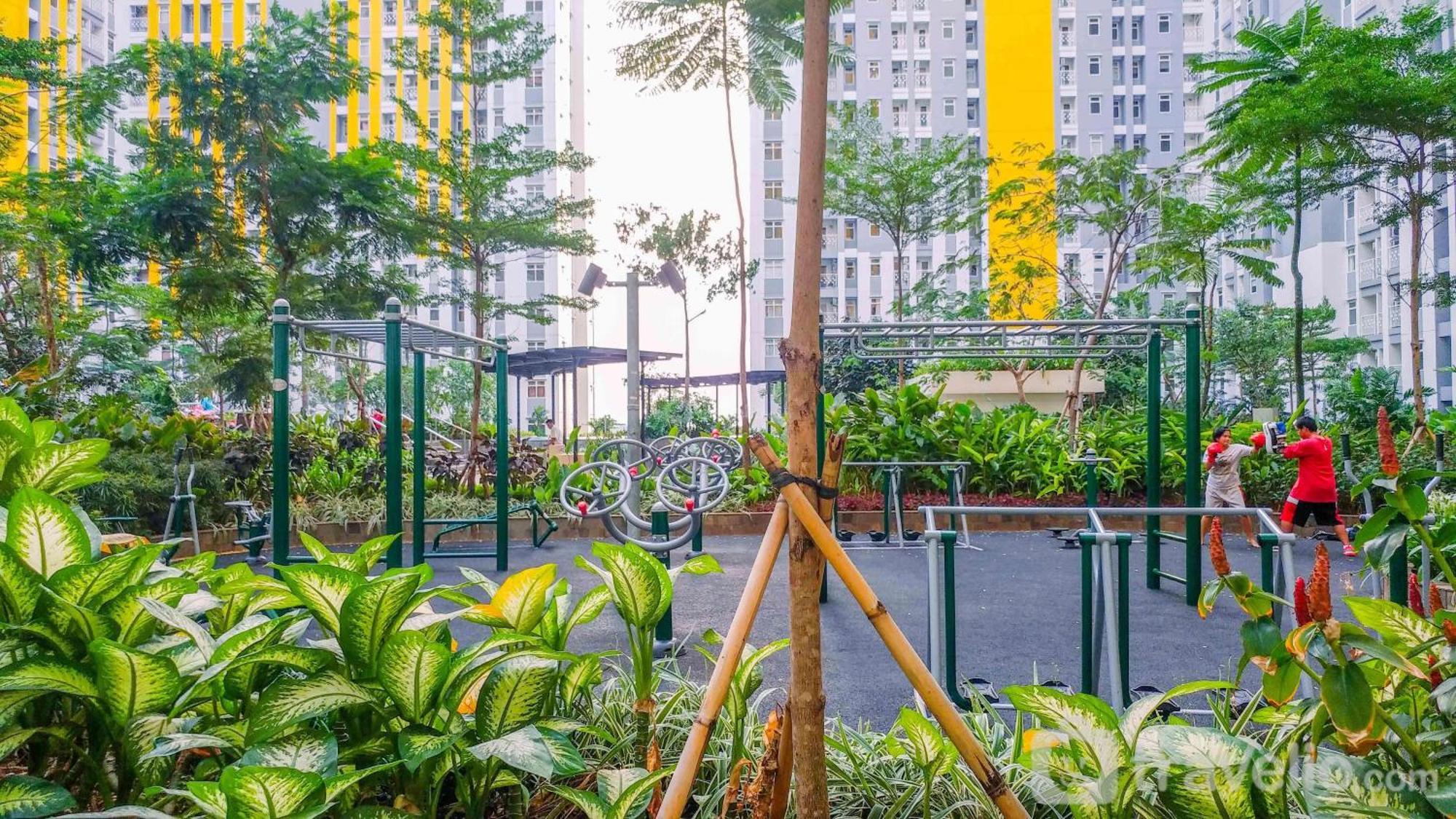 Apartemen Spacious And Good 2br At Springlake Summarecon By Travelio