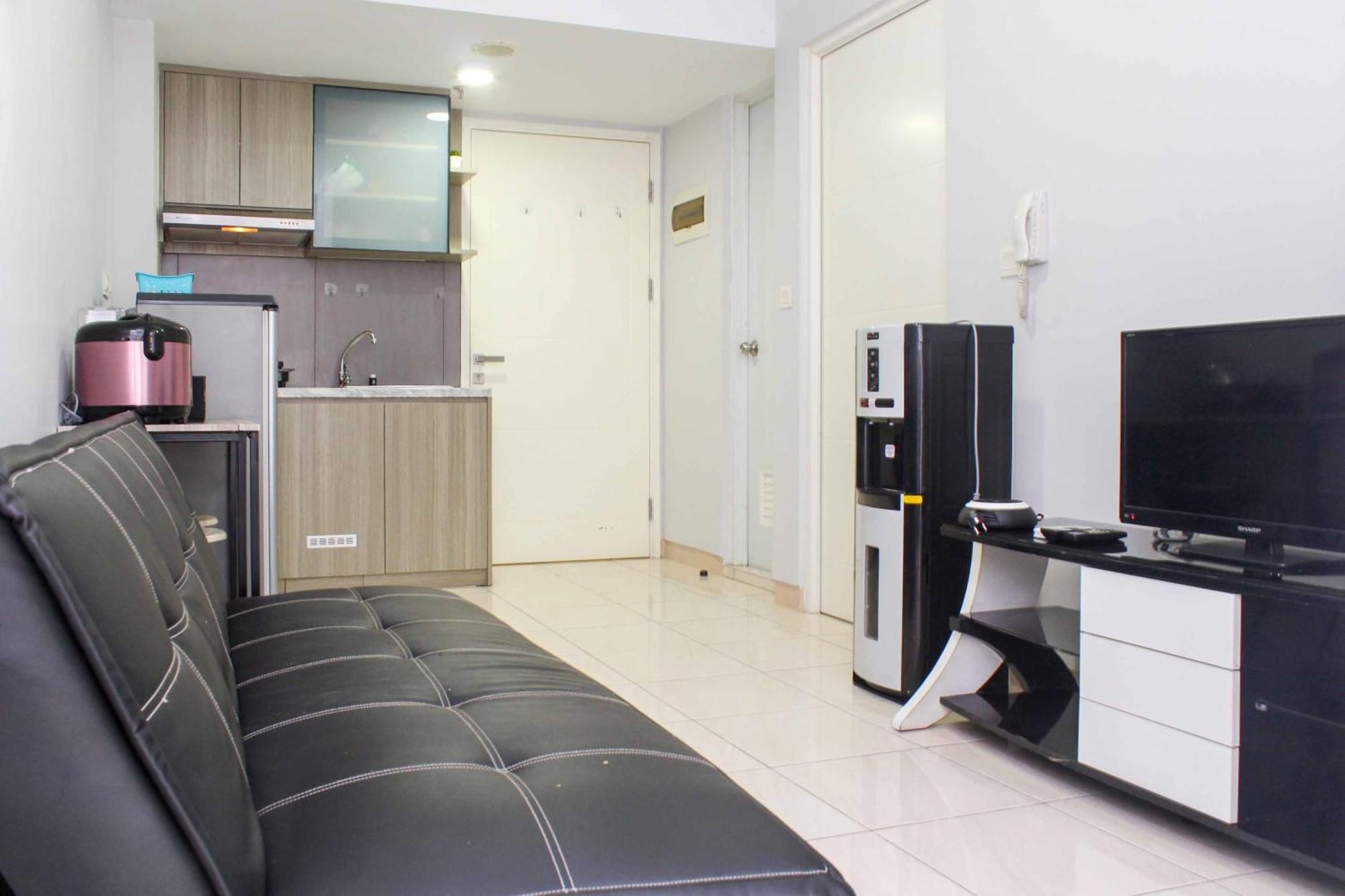 Spacious And Good 2br At Springlake Summarecon By Travelio Apartemen *